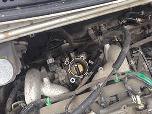 Замена масла в АКПП Suzuki Wagon R: фото работ автосервиса Джапан-Кар в Санкт-Петербурге №1